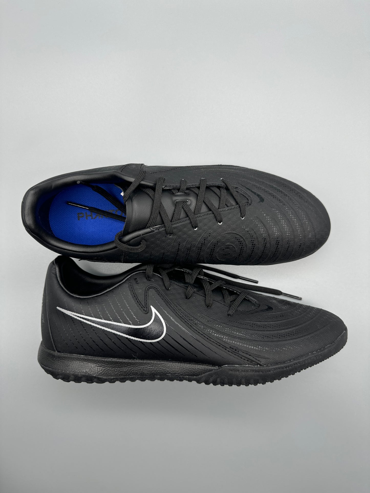 Nike Phantom (Sala)