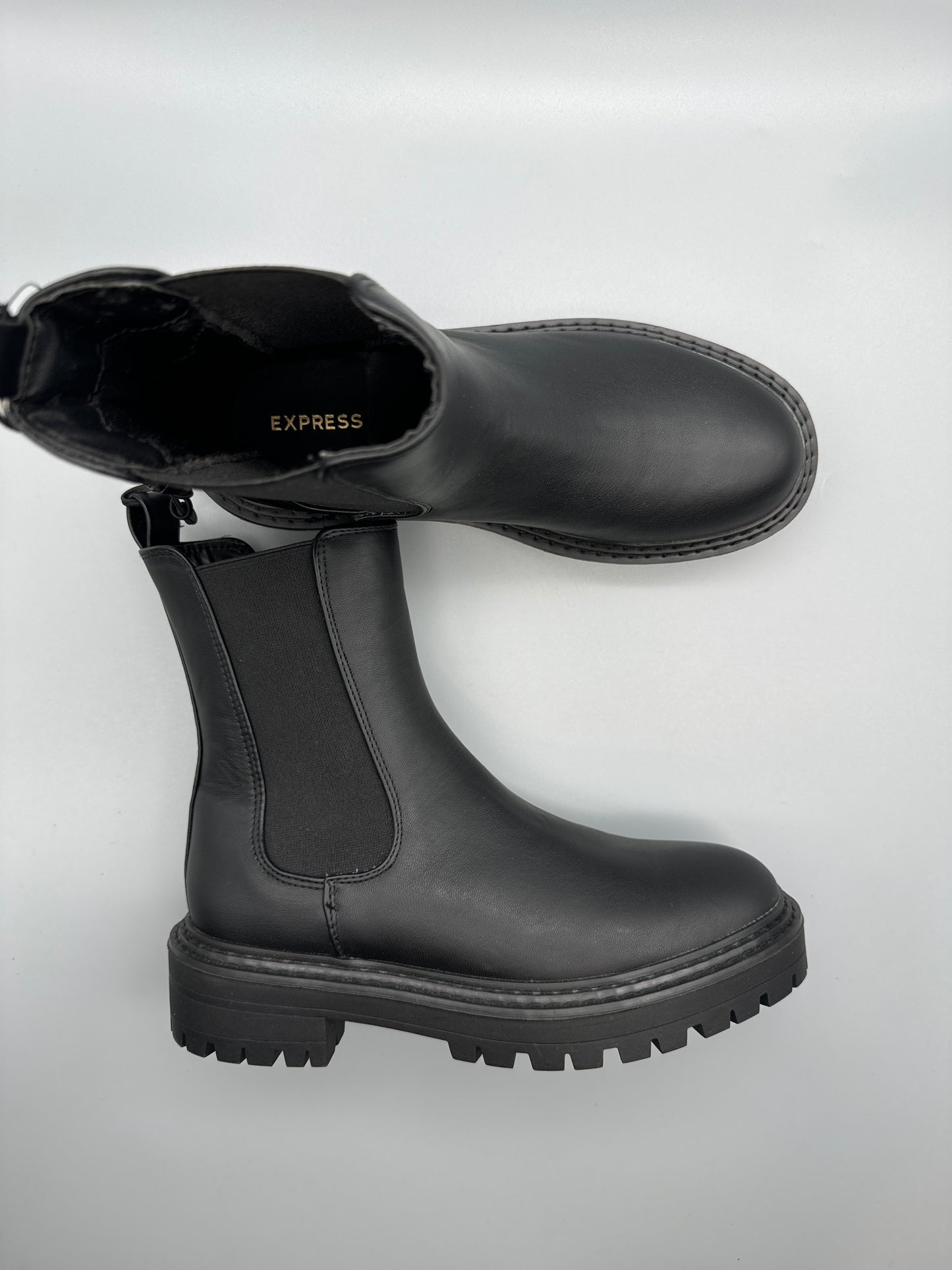 Express Leather Boot (formal)